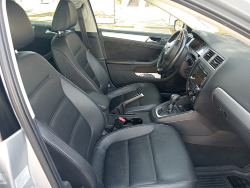 Volkswagen Jetta 2.5 Sport Qc Weltradio B A C At