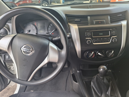Nissan Doble Cabina Np300 2020
