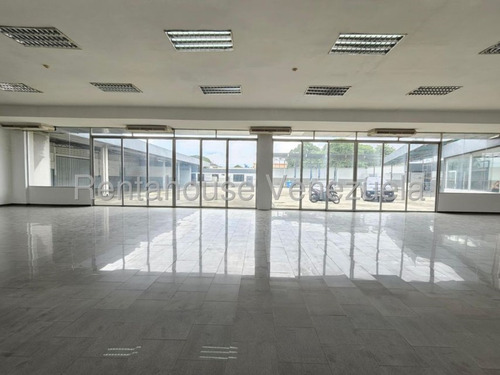 Valeria Chong Local Alquiler Barquisimeto Lara Zona Industrial Comercial Economico Codigo Inmobiliaria Rent-a-house 25-17241