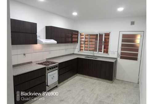 Imagen 6 de 11 de Excelente Duplex , A Metros De Avenida