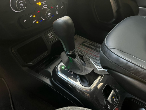 Jeep Renegade Long. T270 1.3 TB 4x2 Flex Aut.