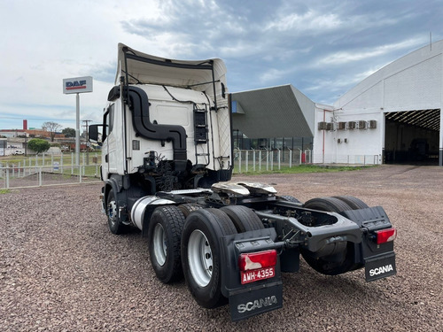 Imagem 11 de 15 de Scania R440 6x2 2013