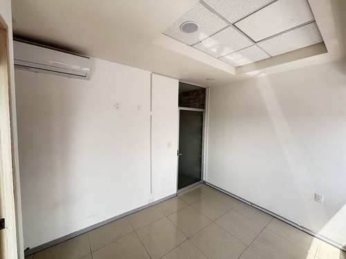 Consultorio En Renta En H+ Torre Medica Ii, Queretaro
