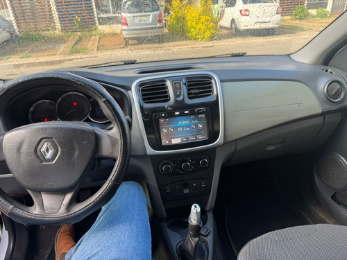 Renault Logan 1.6 Dynamique Mt
