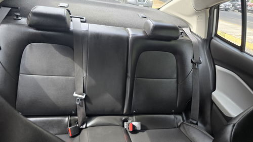 Chevrolet Onix 1.2t Premier L At