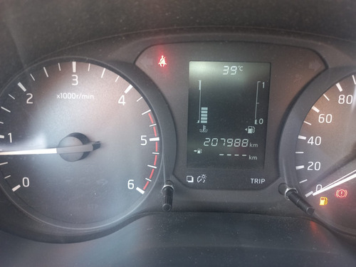 Nissan Frontier 2.3 4X2 DC S L19
