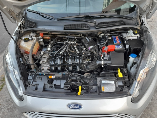 Ford Fiesta Kinetic Design 1.6 S 120cv 2016 C/gnc