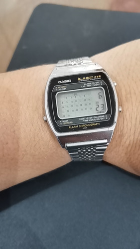 Reloj Casio Universal Calendar