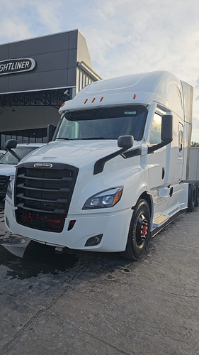 Freightliner Tracto Cascadia Para Sencillo Y/o Full 2025  Em