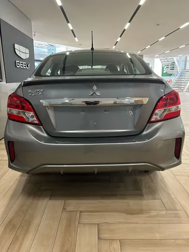 Mitsubishi Mirage 1.2 G4 GLX Cvt
