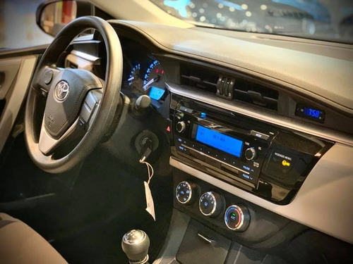 Toyota Corolla Xli 1.8n 2015 60.000km Blanco