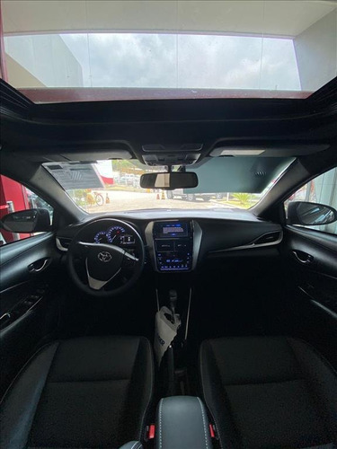 Imagem 10 de 14 de Yaris 1.5 16v Flex Xls Connect Multidrive