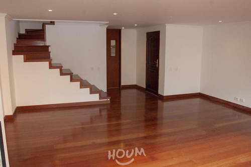 Imagen 2 de 26 de Apartamento En El Nogal, El Refugio. 1 Habitación, 115 M²
