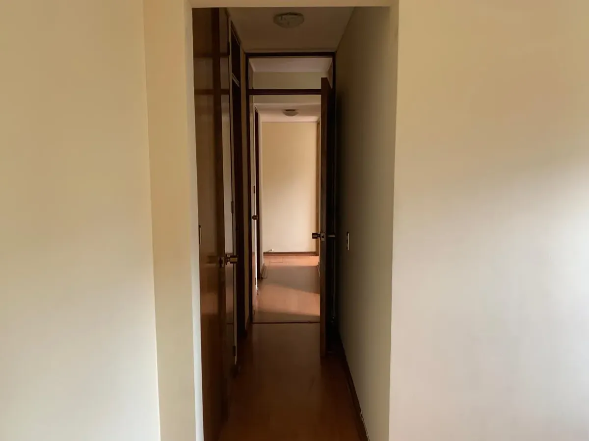 Imagen 3 de 10 de Cómodo Departamento 3d + 2b + Estacionamiento Y Bodega