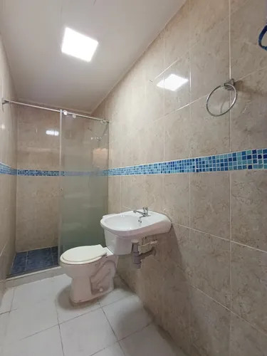 Casa En Arriendo En Prados Del Este. Cod A27003