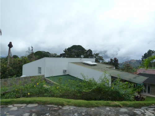 Vendo Casa 550m2 5h+s/5b+s/6p Lagunita Country Club 7178