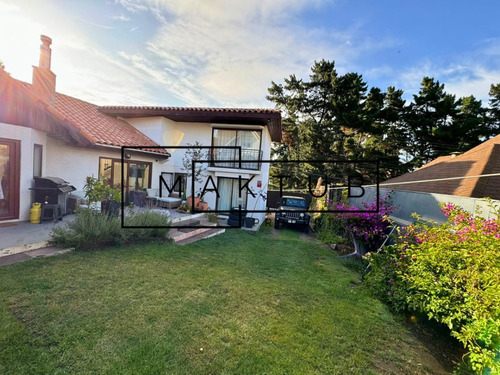 Linda Casa En Excelente Ubicación, Bosques De Montemar