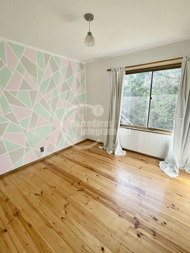 Excelente Parcela En Condominio En La Laguna De Aculeo.
