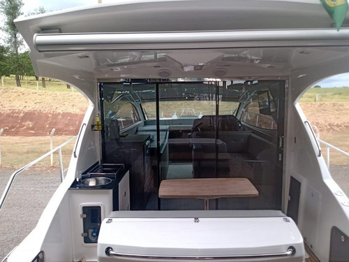 Imagem 18 de 25 de Sedna 42 Ht - 2017 - 2x Mercruiser 300 Hp - Ñ Focker Phantom