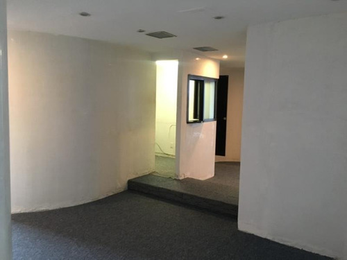 Imagen 8 de 12 de Oficina Comercial En Renta Juarez