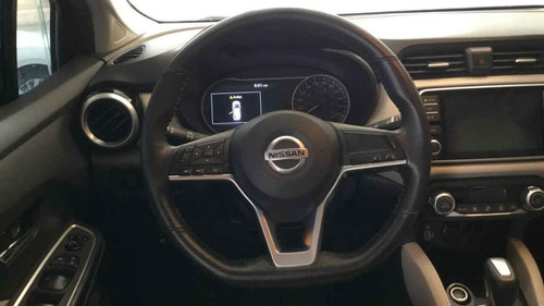 Imagen 12 de 15 de Nissan Versa 2020 4p Exclusive L4/1.6 Aut