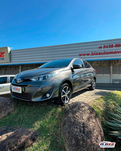 Toyota Yaris Sedán 1.5 Flex 16V Aut.