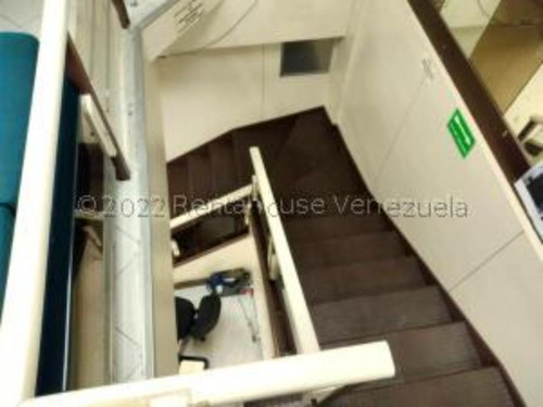 Imagen 5 de 30 de #23-16586 Estupendo Edificio Comercial En Pleno Casco Historico De Caracas
