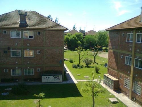 Imagen 7 de 8 de Depto. En Venta En Monte Grande. Oportunidad (con Escritura)