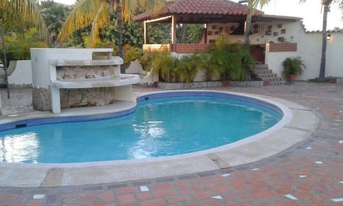 Casa En Venta En Lechería Las Villas