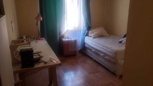 Imagen 16 de 17 de Linda Y Amplia Casa En Ñuñoa