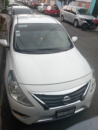 Nissan Versa 1.6 Advance Cvt