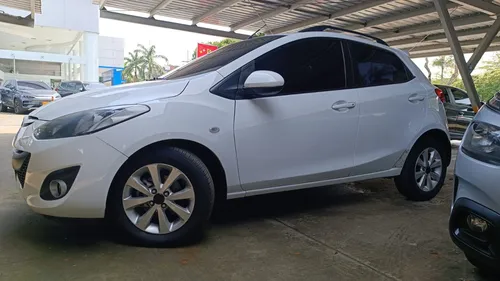 Mazda 2 15HM1C MT 1500CC 5P