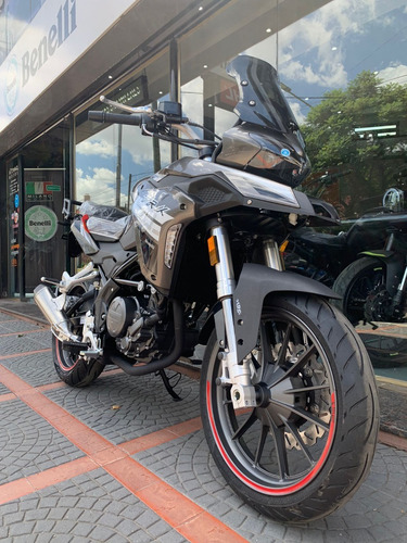 Benelli Trk 251 Abs - Tomo Tu Moto - Milano Motos