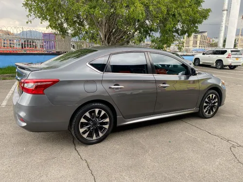 Nissan Sentra 1.8 B17 Fl Sr