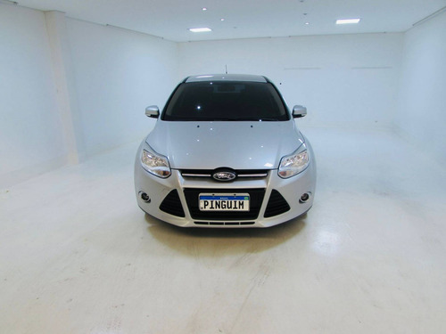 Imagem 3 de 12 de Ford Focus 2.0 S Sedan 16v Flex 4p Auto