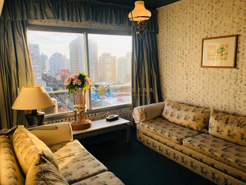 Apartamento En Muy Buena Ubicacion, De 1 Dor, 1 Baños Con Excelente Linda Vista.-ref:2211