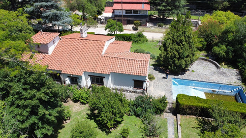 Casa En La Falda, Hermoso Chalet