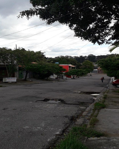 Galpão Com Aproximadamente 250 M².bairro Cidade Ipava. - Gl00001 - 67750106