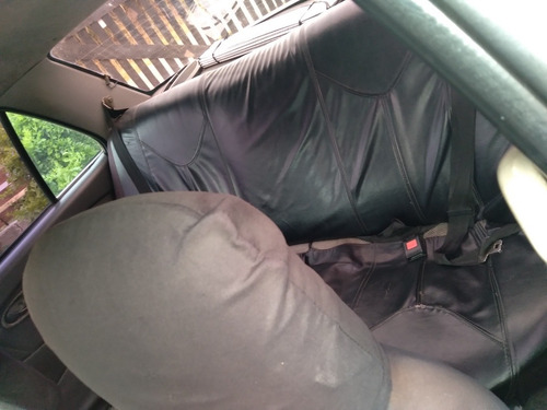 Mitsubishi Lancer 1.3