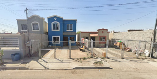 Casa De Remate En Mexicali Baja California.- Ijmo3