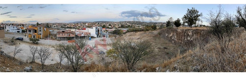 Terreno En Venta En Colonia Brisas, San Miguel De Allende 848.06 M2-lote 9-ubicación Privile...