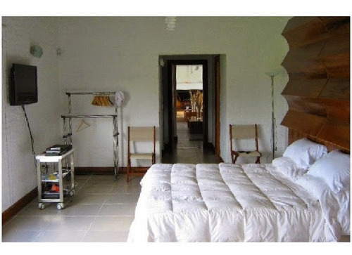 Quinta En Venta De 5 Dormitorios En Manantiales