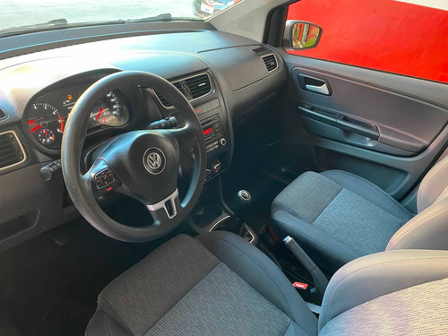 Imagem 11 de 12 de Volkswagen Fox 1.0 Mi Trend 8v Flex 4p Manual