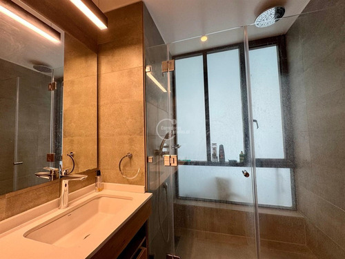 Departamento En Venta De 3 Dorm. En Lo Barnechea
