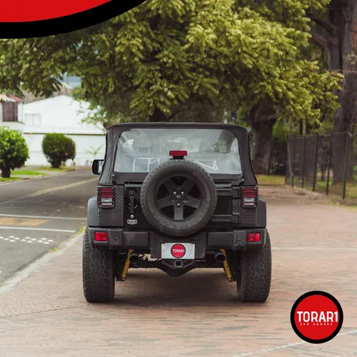 Jeep Wrangler 3.8 Sport