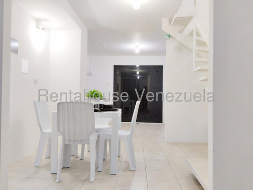 Manuel Perez Alquila Town House En Caminos De Tarabana, Cabudare 25-9980