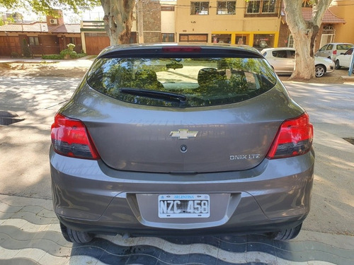 Imagen 4 de 7 de Chevrolet Onix 2014 1.4 Ltz Mt 98cv