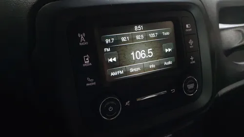 Jeep Renegade 1.8 LATITUDE AUTO