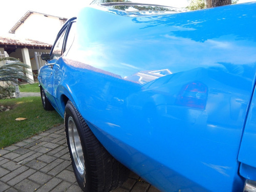 Ford Maverick 302 V8