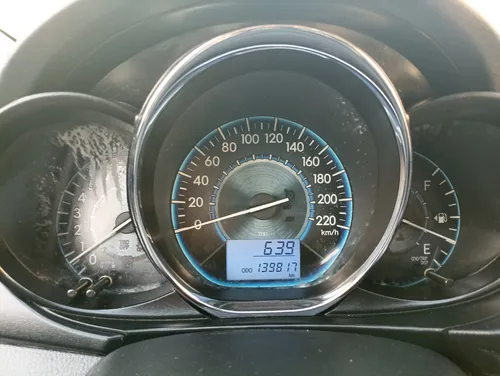 Toyota Yaris 1.5 Core Sedan Mt